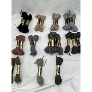 Anchor Tapisserie Wool Embroidery Yarn Lot 25 Skeins Neutral Grays Browns 10m